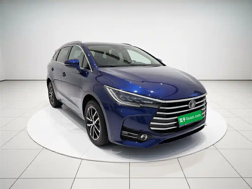 Song MAX 1.5 T Auto Connected Elite 7-seat