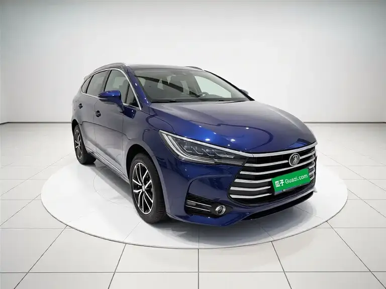 BYD Song MAX 1.5 T Auto Connected Elite 7-seat
