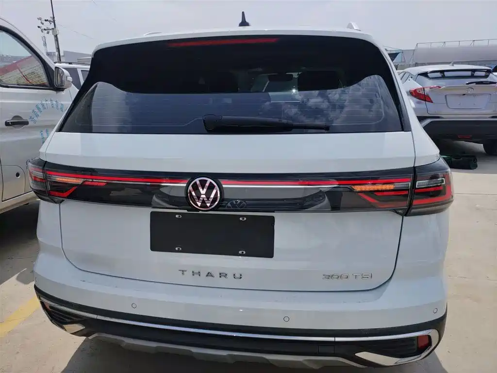 Tharu 300 TSI 2 WD Full Moon