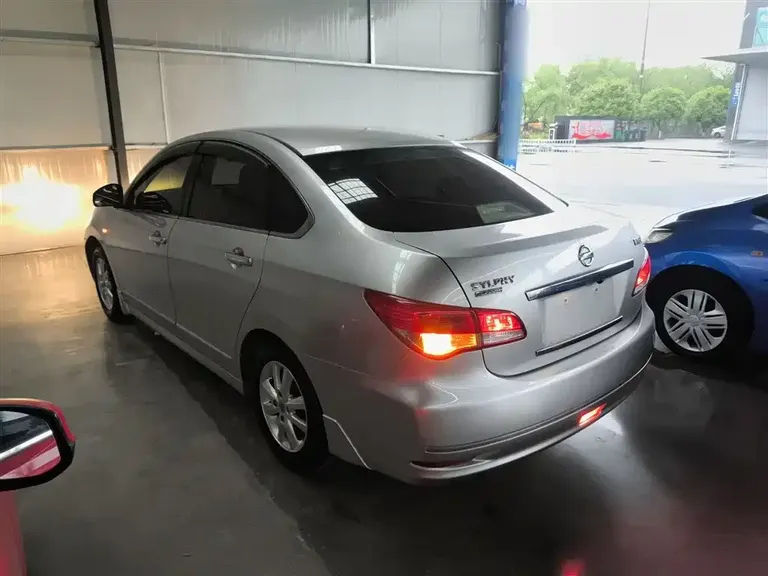 Nissan Sylphy Classic 1.6 XE Auto Comfort