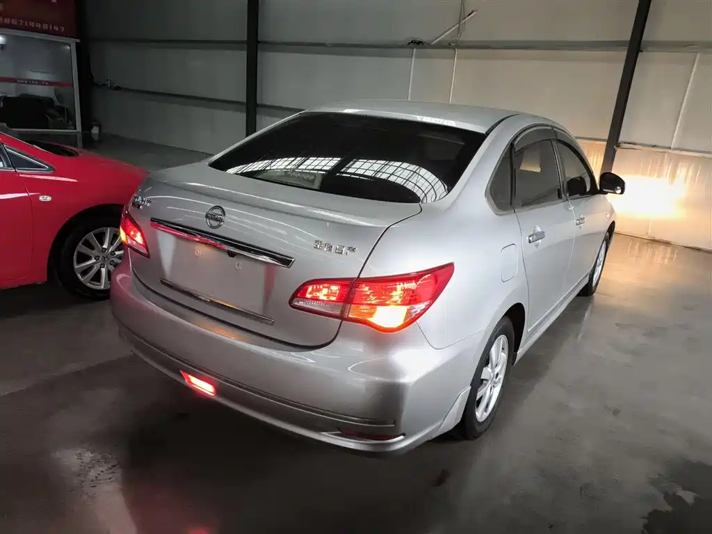 Sylphy Classic 1.6 XE Auto Comfort