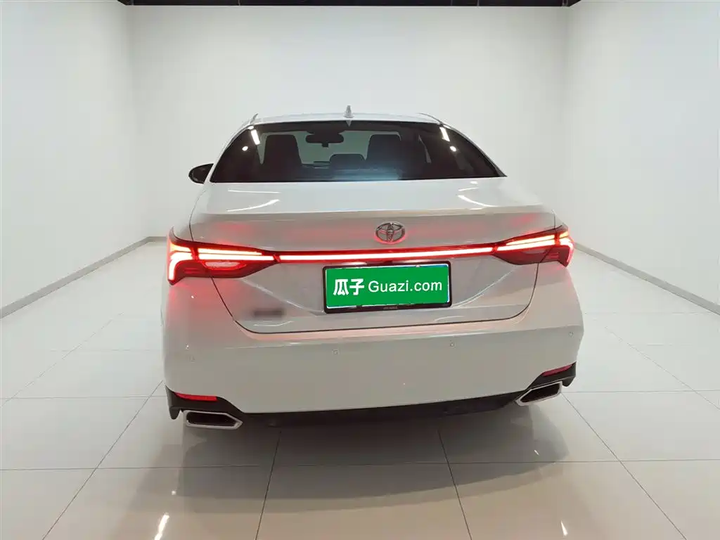 Avalon 2.0 L Select