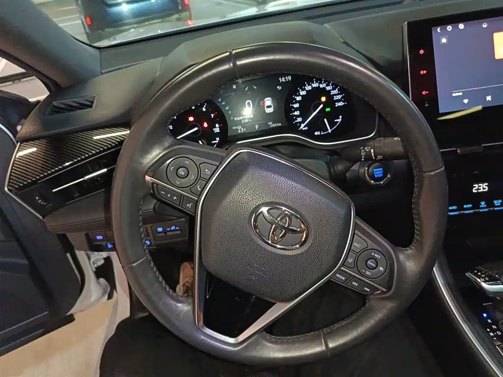 Avalon 2.0 L Select