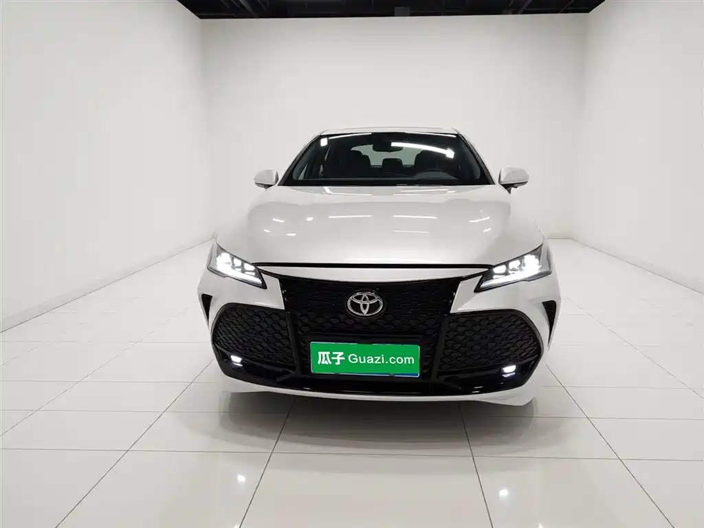 Avalon 2.0 L Select