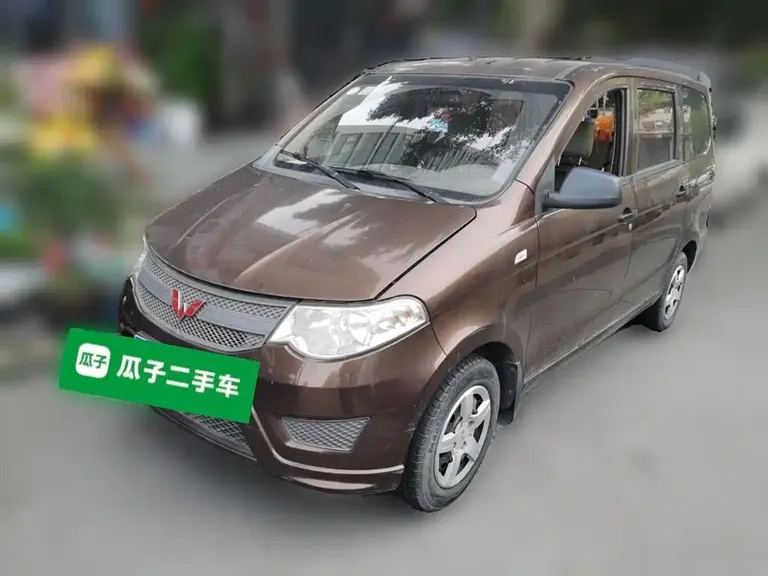 Wuling Hongguang 1.2 L S Basic CN-V