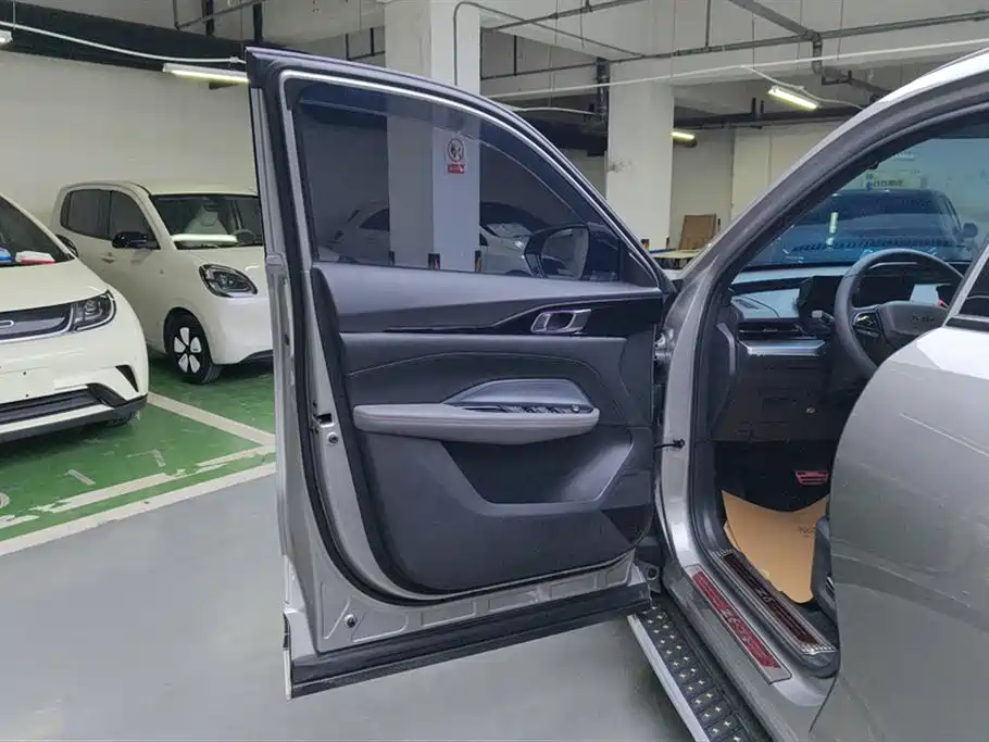 Changan Oshan Z6 Blue Whale 1.5 T DCT Smart Supreme