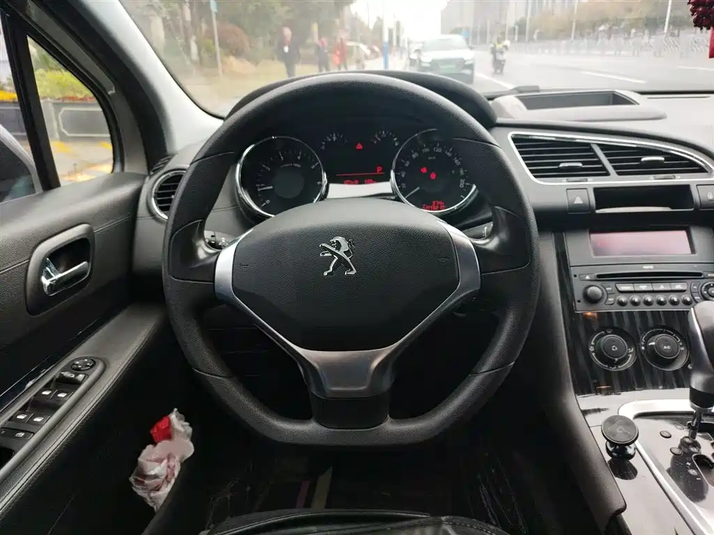 Peugeot 3008 2.0 L Auto Classic