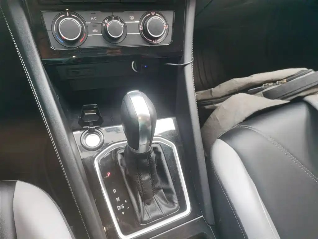Jetta VS5 280 TSI Auto Joy