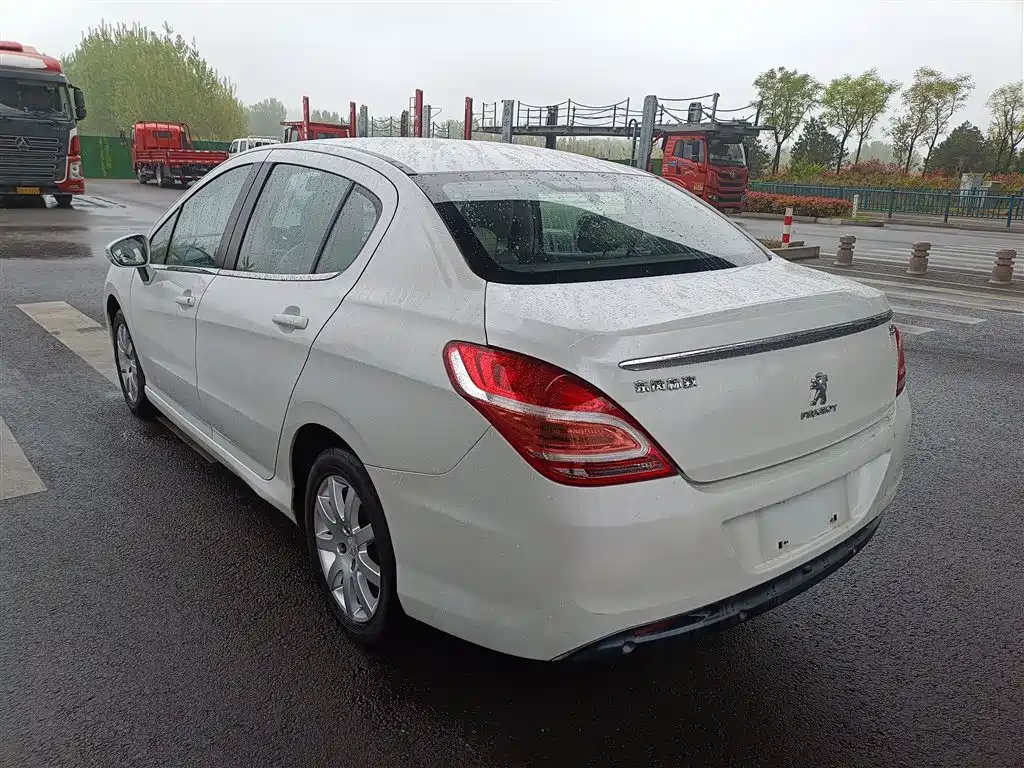Peugeot 308 Pleasure Classic 1.6 L Auto Superior Style