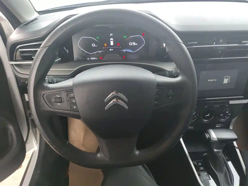 Citroën C3-XR 190 THP DCT Zhishang