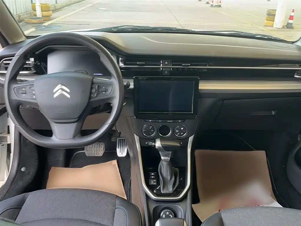 Citroën C3-XR 190 THP DCT Zhishang