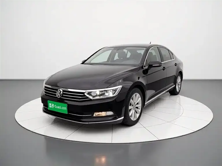 Volkswagen Magotan 330 TSI DSG Leading