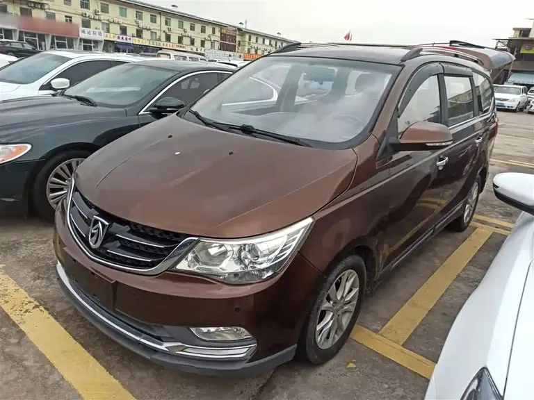 Baojun 730 1.5 T Manual Comfort 7-seat