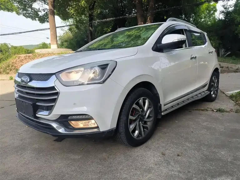 JAC Refine S2 瑞风S2 2017款 1.5 L 手动豪华智能型