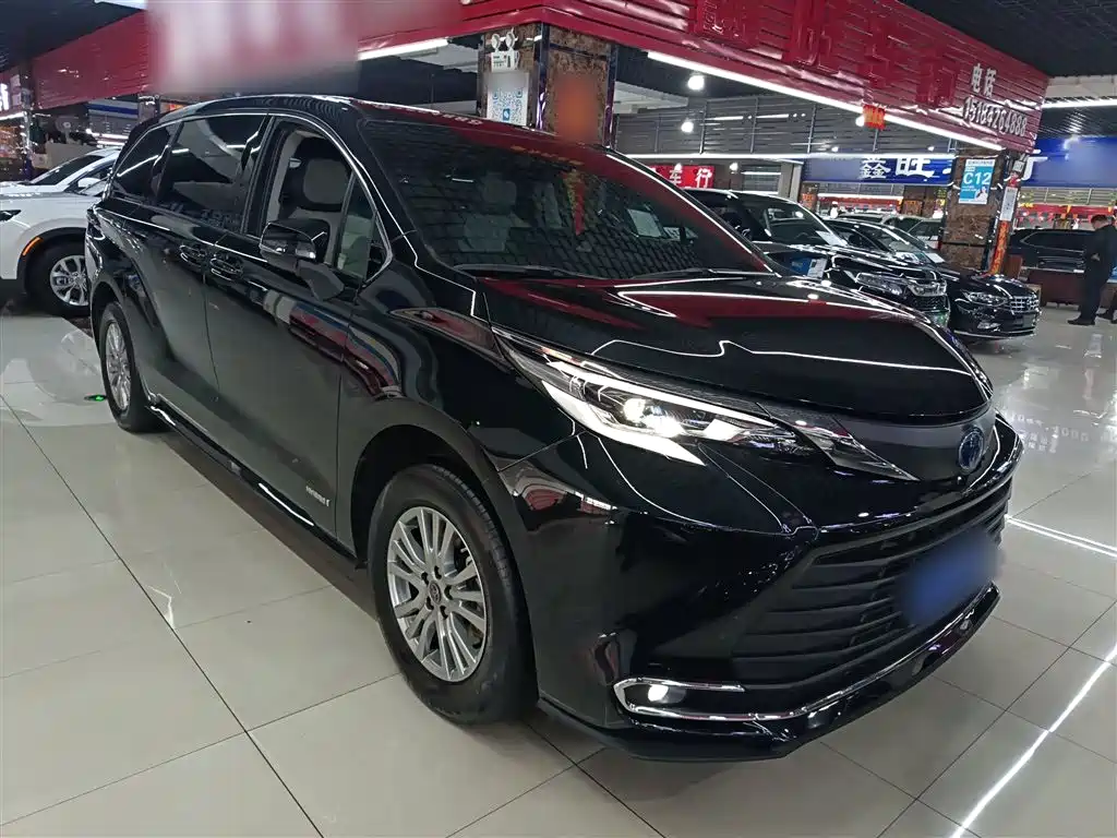Sienna 2.5 L Hybrid Comfort