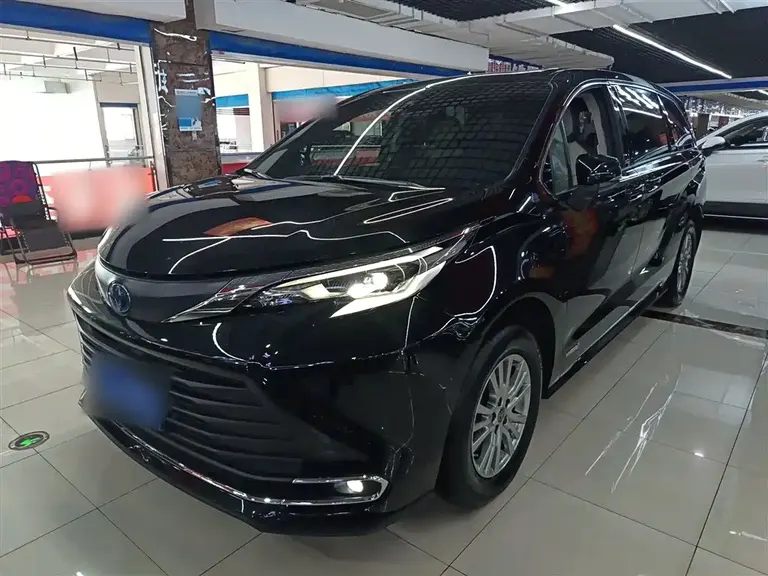 Toyota Sienna 2.5 L Hybrid Comfort