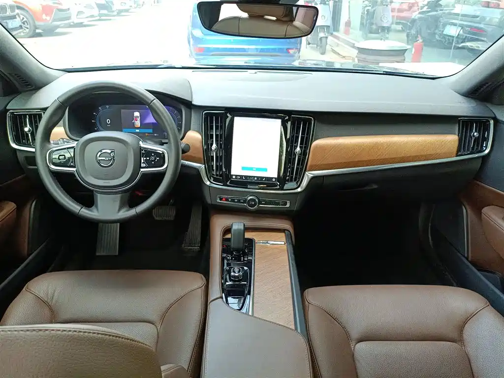 Volvo S90 B5 Smart Ease Luxury