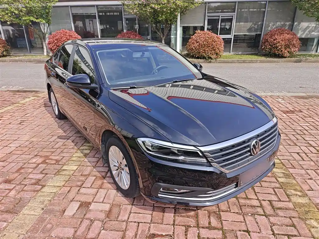 Lavida 1.5 L Auto Comfort