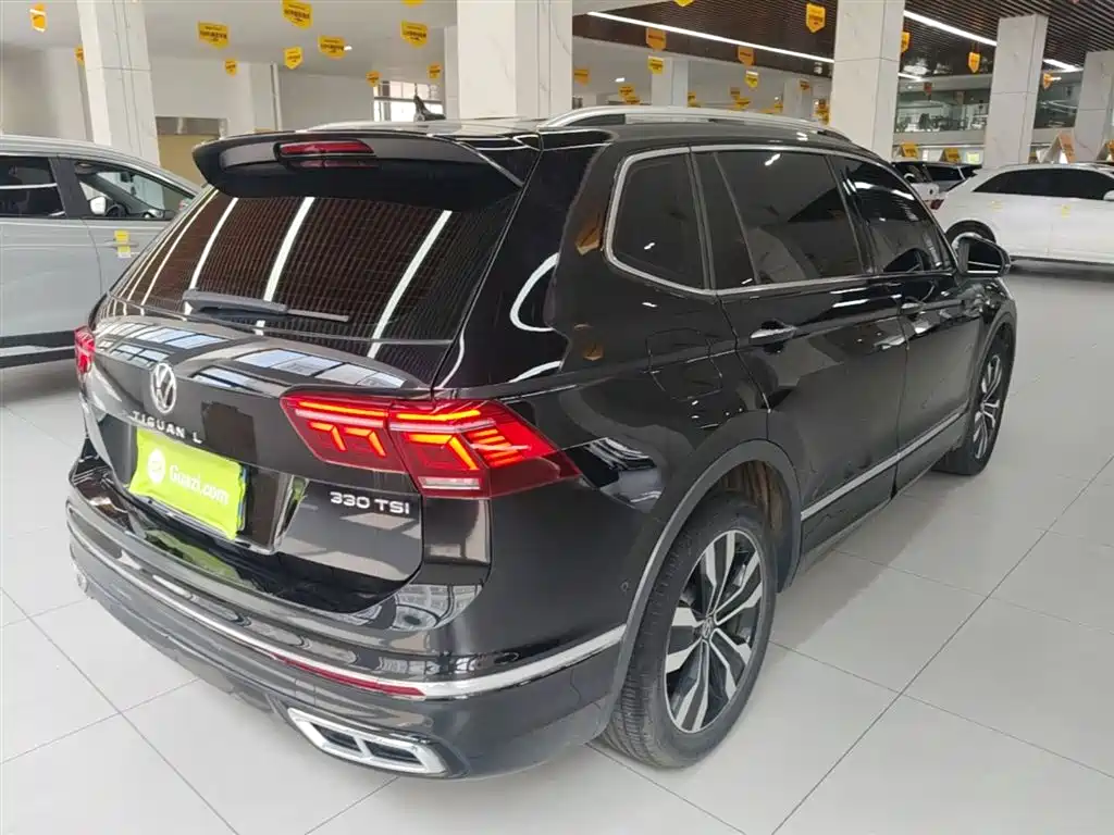 Tiguan L 330 TSI Auto 2 WD R-Line Premium