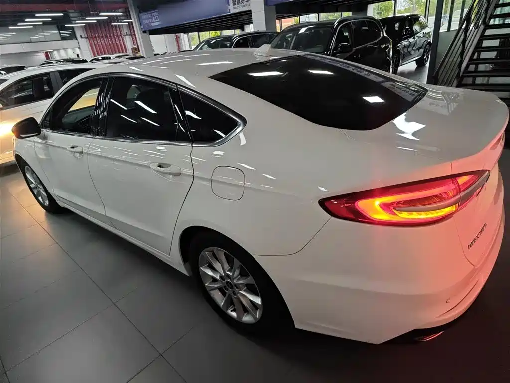 Mondeo EcoBoost 180 Fashion