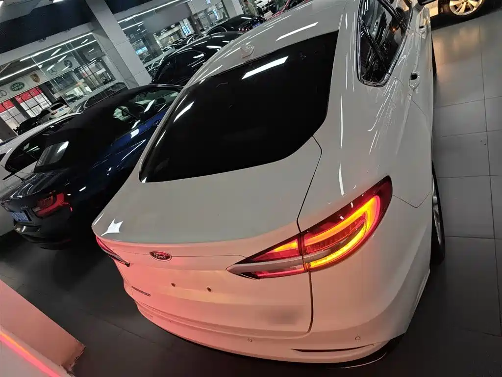 Mondeo EcoBoost 180 Fashion