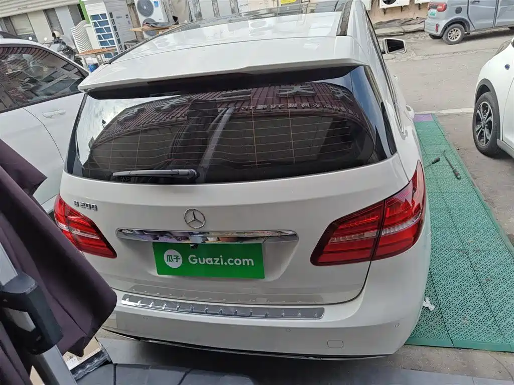 Mercedes-Benz B-Class 奔驰B级 2016款 B 200 臻藏版