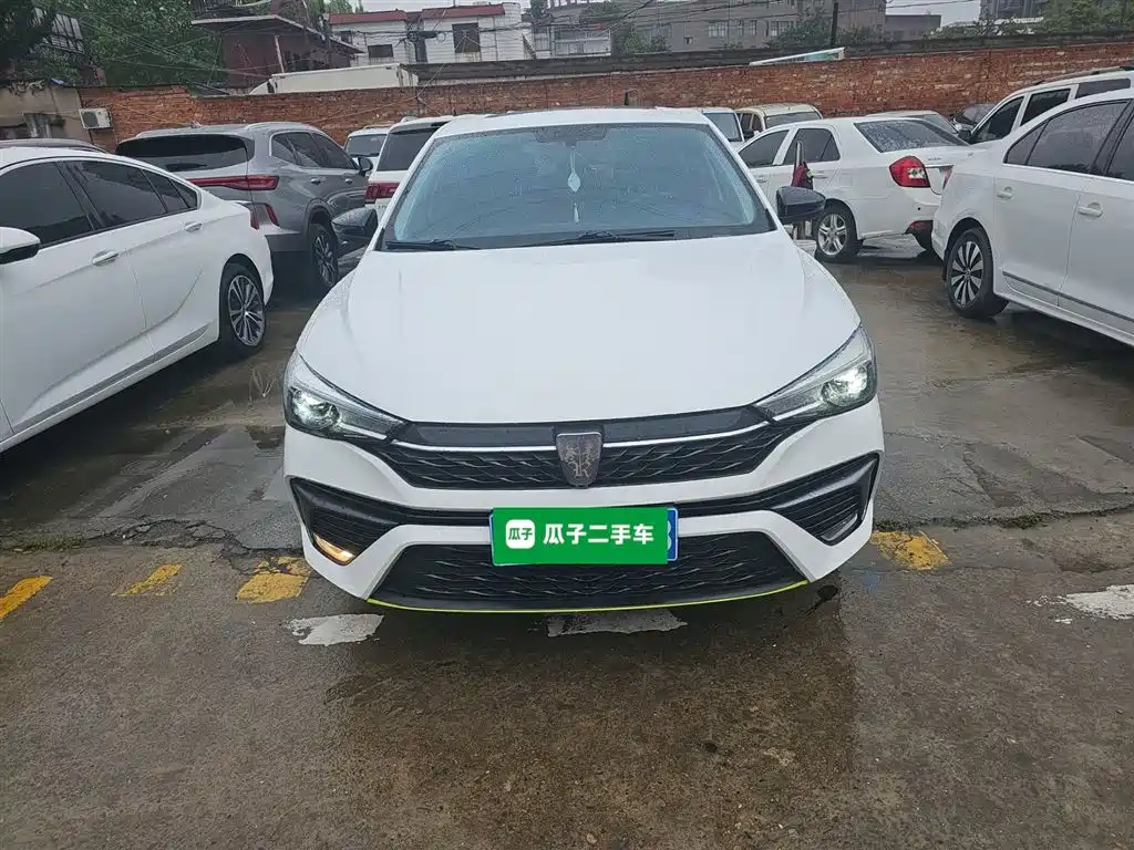 Roewe i5 1.5 L CVT Platinum
