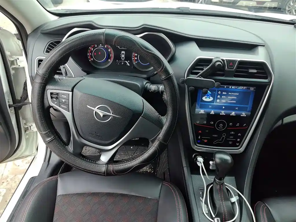 Family 1.6 L Auto Luxury