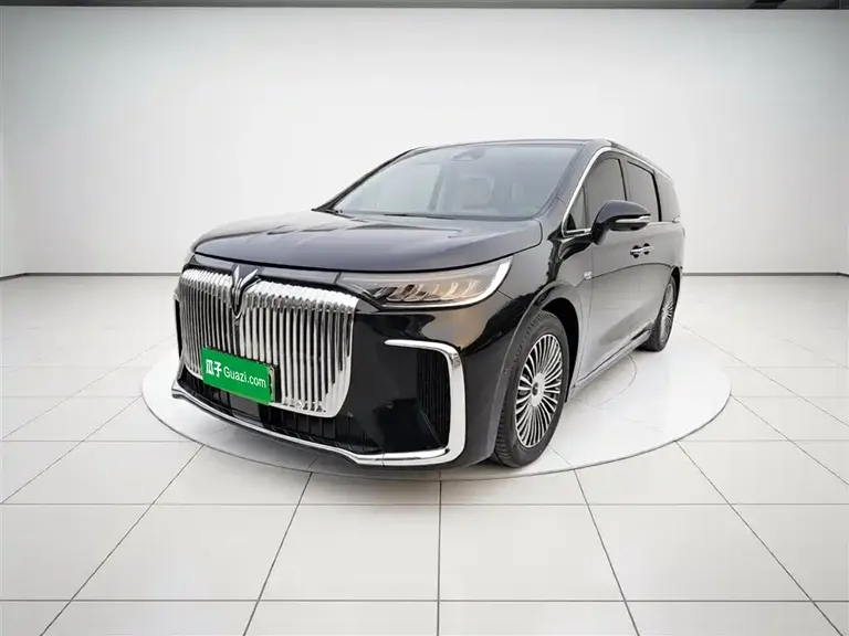 Voyah Dreamer PHEV 4 WD Flagship Kunpeng