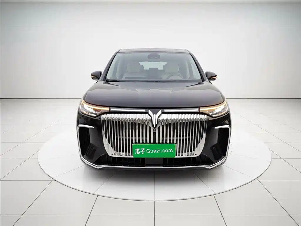 Voyah Dreamer PHEV 4 WD Flagship Kunpeng