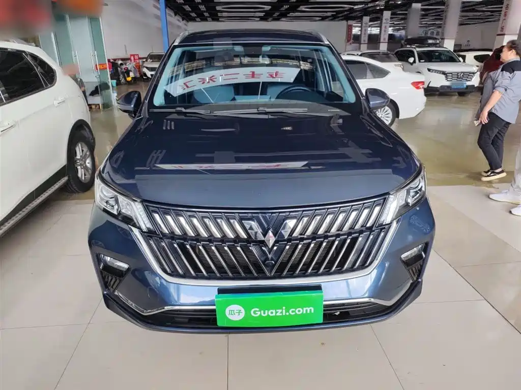 Wuling Jiachen 1.5 T CVT Smart Enjoyment Luxury