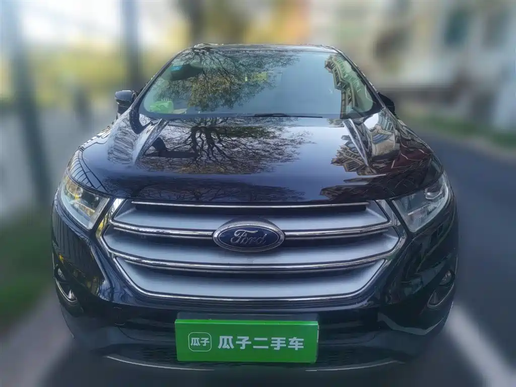 Edge EcoBoost 245 2 WD Elite Sharp 5-seat CN-V