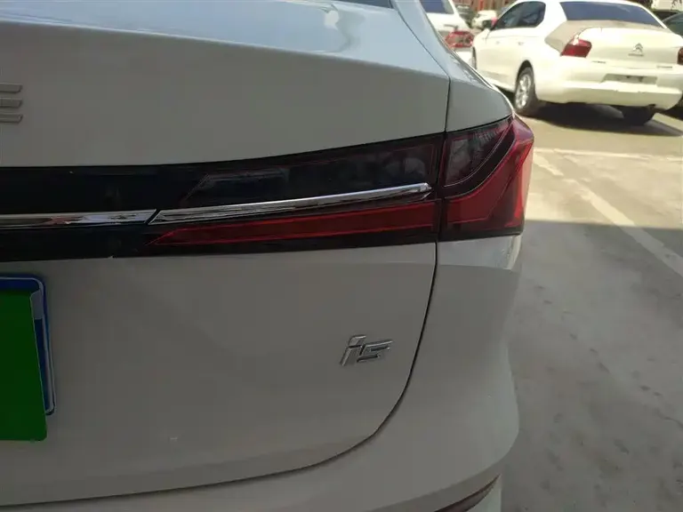 Roewe i5 1.5 L Manual Comfort Enjoyment