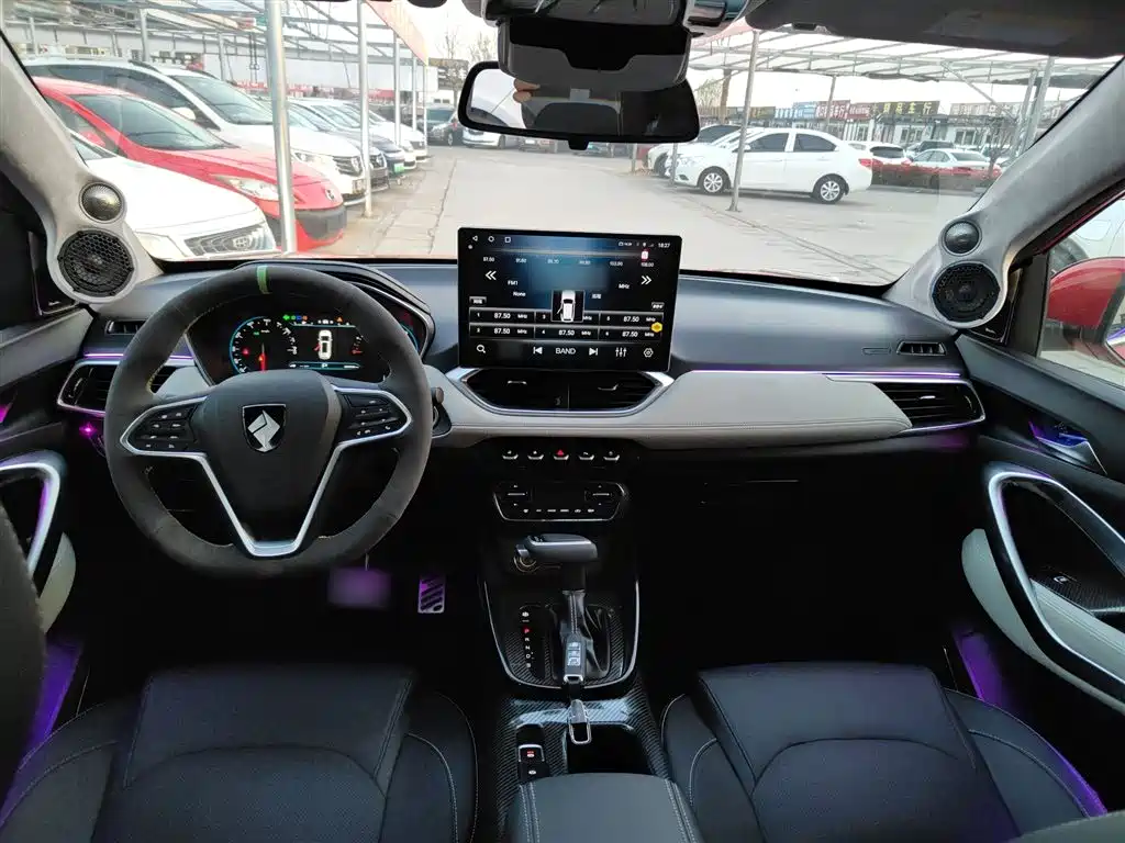 Baojun 530 宝骏530 2019款 1.5 T CVT尊贵型 国V