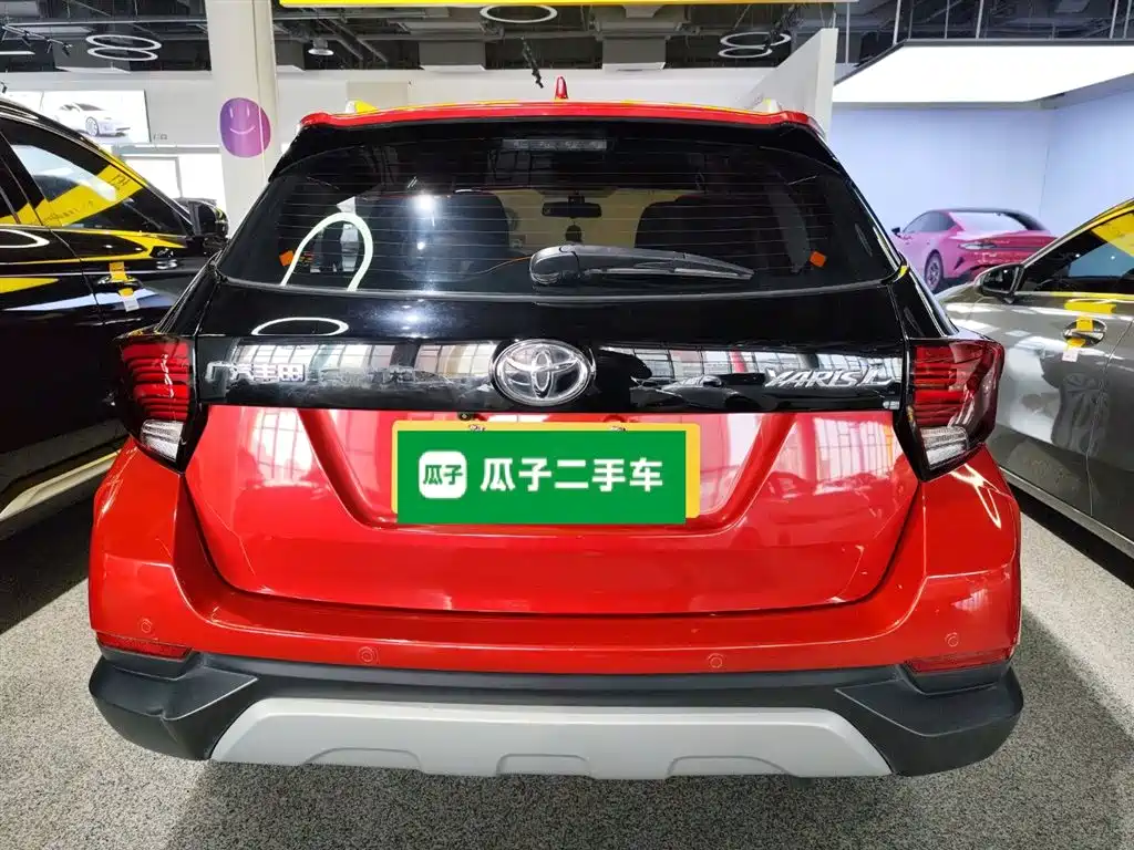 YARiS L Zhixuan Zhixuan X 1.5 L CVT Leading