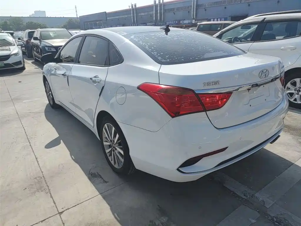 Mistra 1.8 L Auto Intelligent GLS CN-V