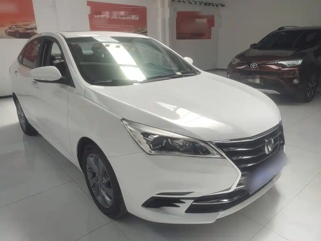 Eado DT 1.6 L Manual Smart Enjoyment