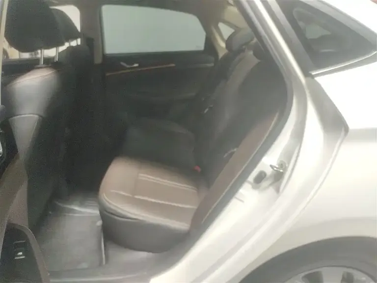 Changan Eado DT 1.6 L Manual Smart Enjoyment