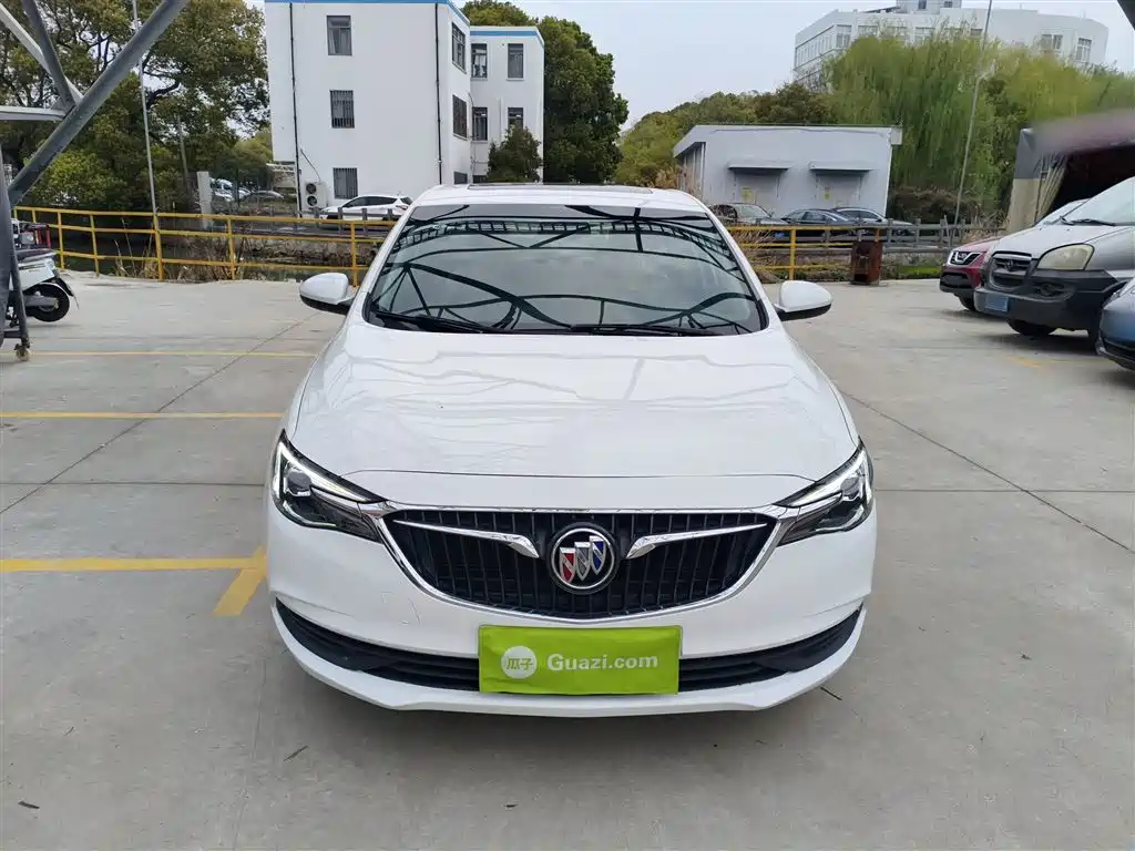 Excelle GT Facelift 1.3 T Auto Light Hybrid Elite