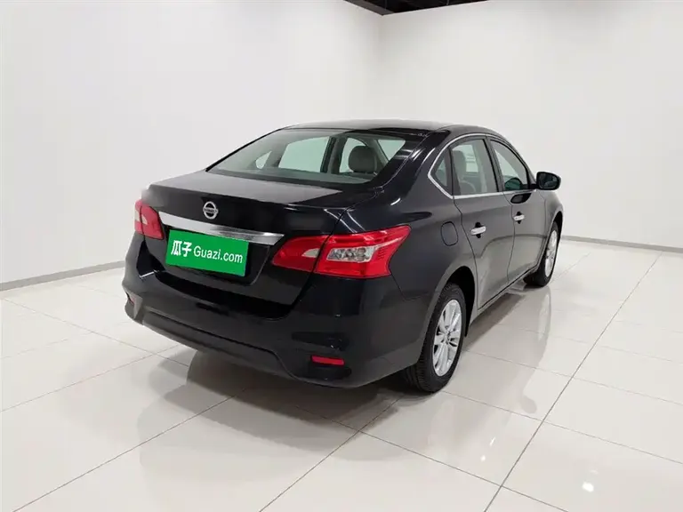 Nissan Sylphy Facelift III Classic 1.6 XE CVT Comfort