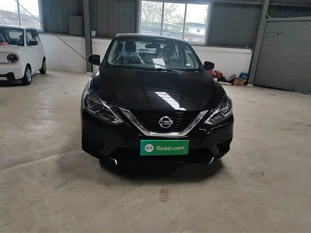Sylphy Facelift III Classic 1.6 XE CVT Comfort