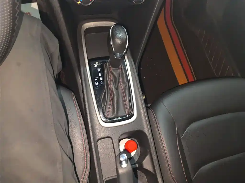 Monza Mild Hybrid RS 330 T Auto Smooth