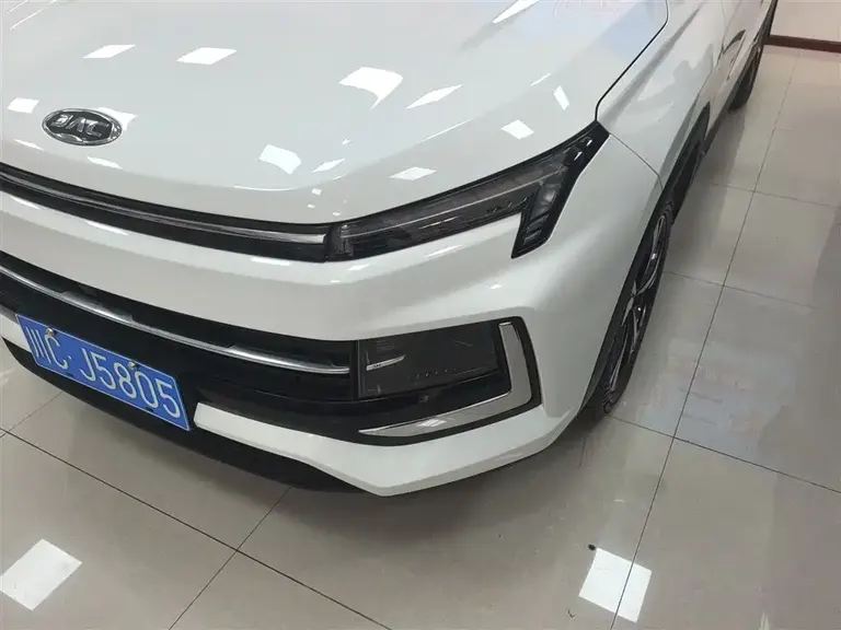 JAC 嘉悦X4 嘉悦X4 2020款 1.5 T CVT精英型