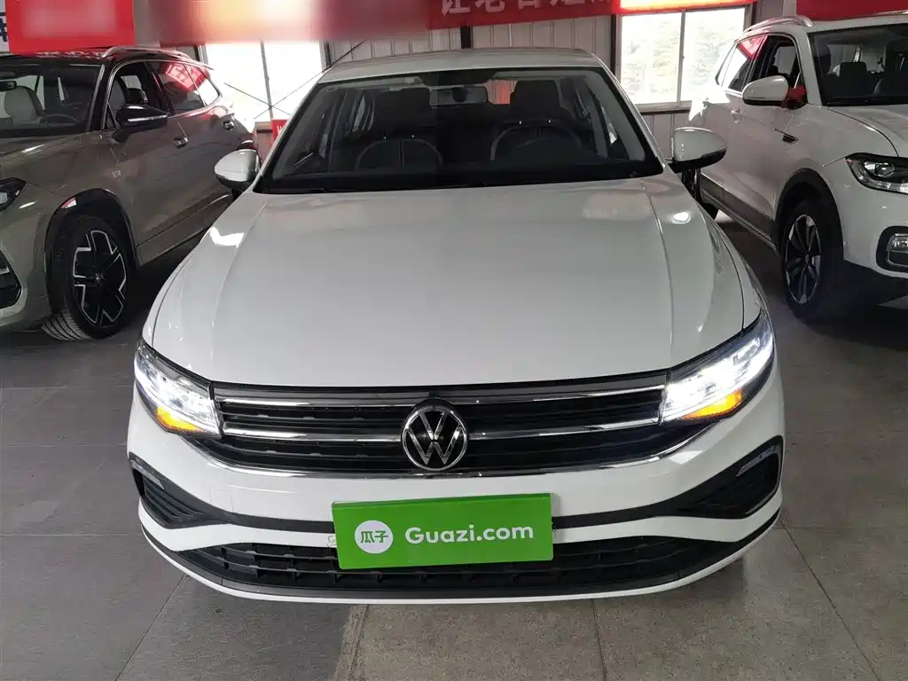 Bora 200 TSI DSG Smooth Travel