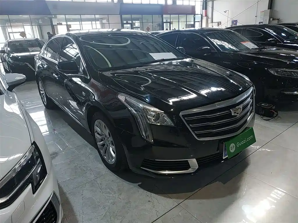 Cadillac XTS 28 T Tech