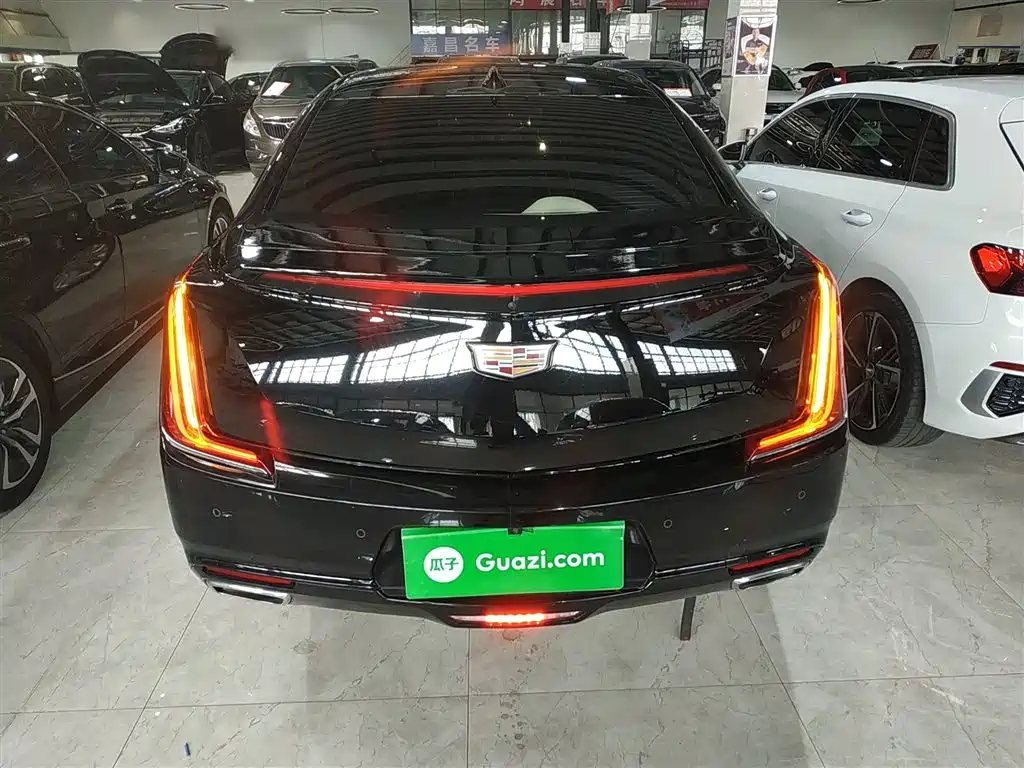 Cadillac XTS 28 T Tech