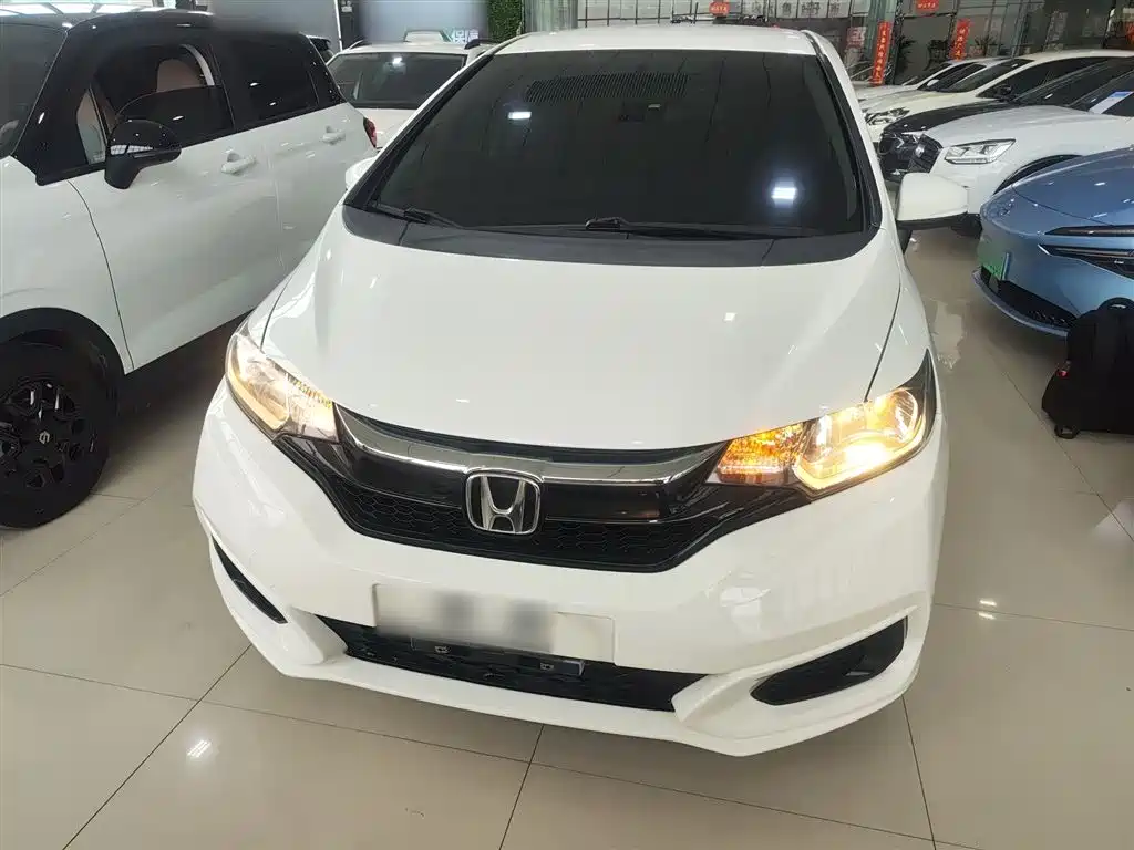 Fit 1.5 L CVT Comfort