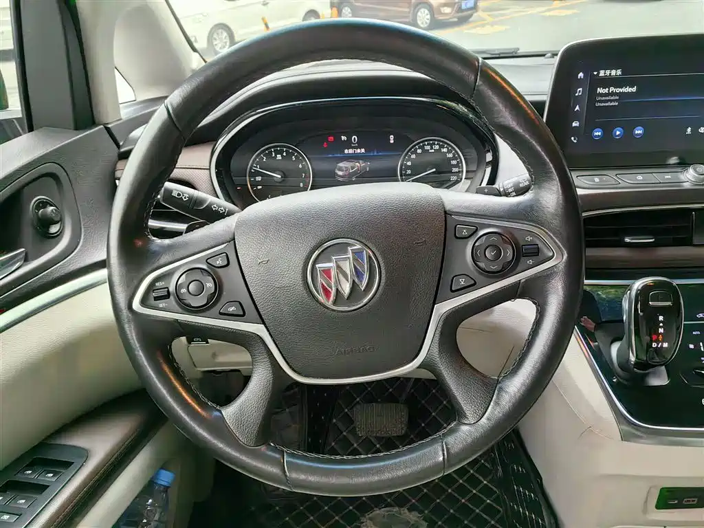 Buick GL8 Land Official Cabin 652 T Distinguished