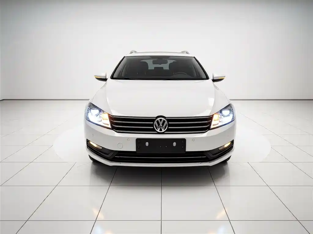 Magotan (Import) Wagon 2.0 TSI Comfort