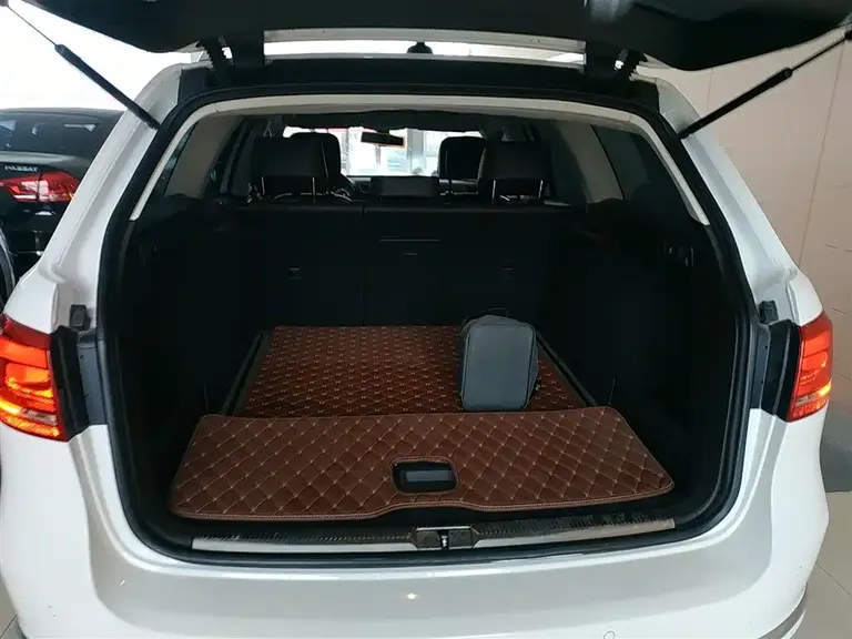 Volkswagen Magotan (Import) Wagon 2.0 TSI Comfort